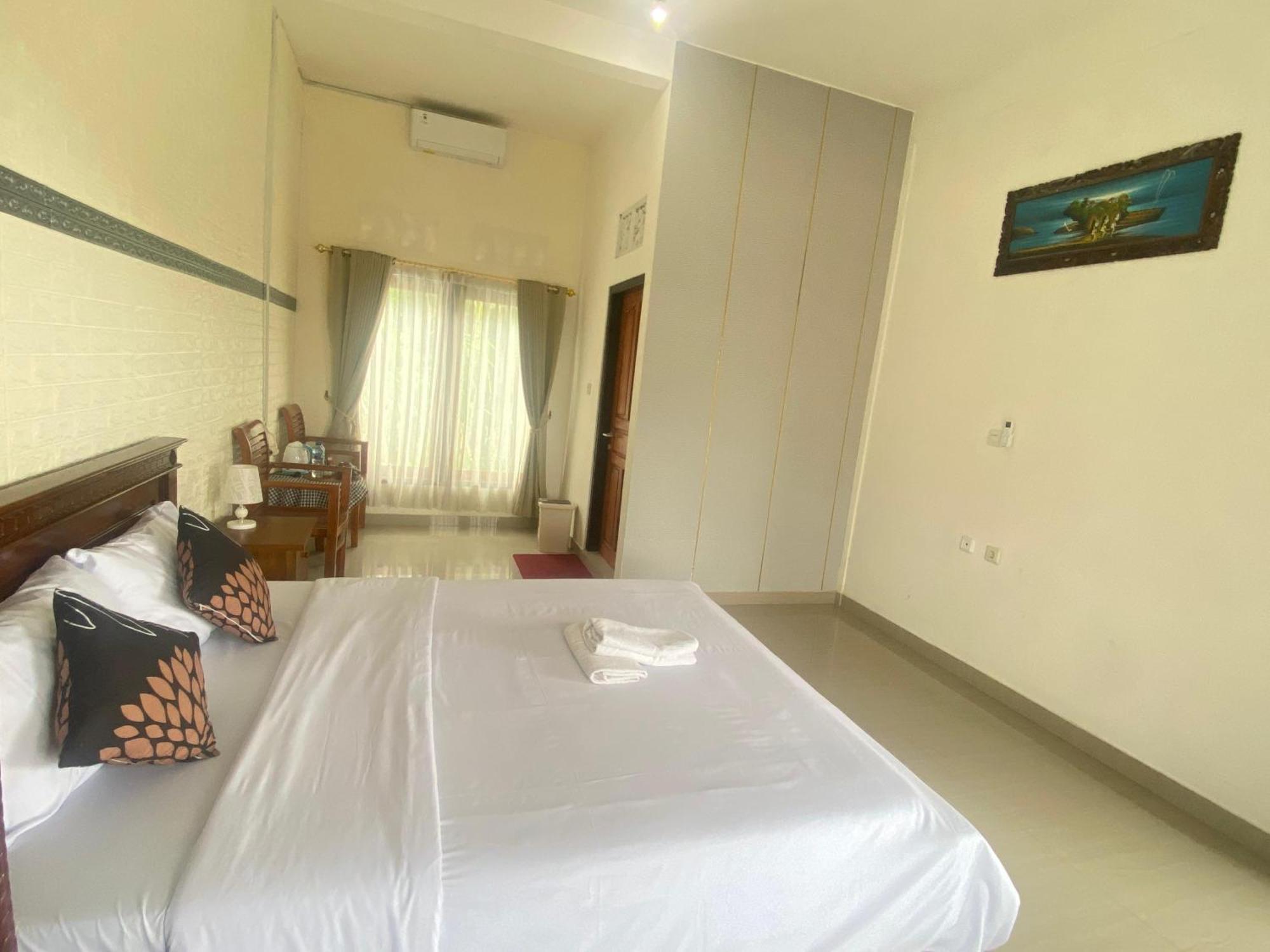 Sri Sedana Guest House ซิเดอมัน ภายนอก รูปภาพ