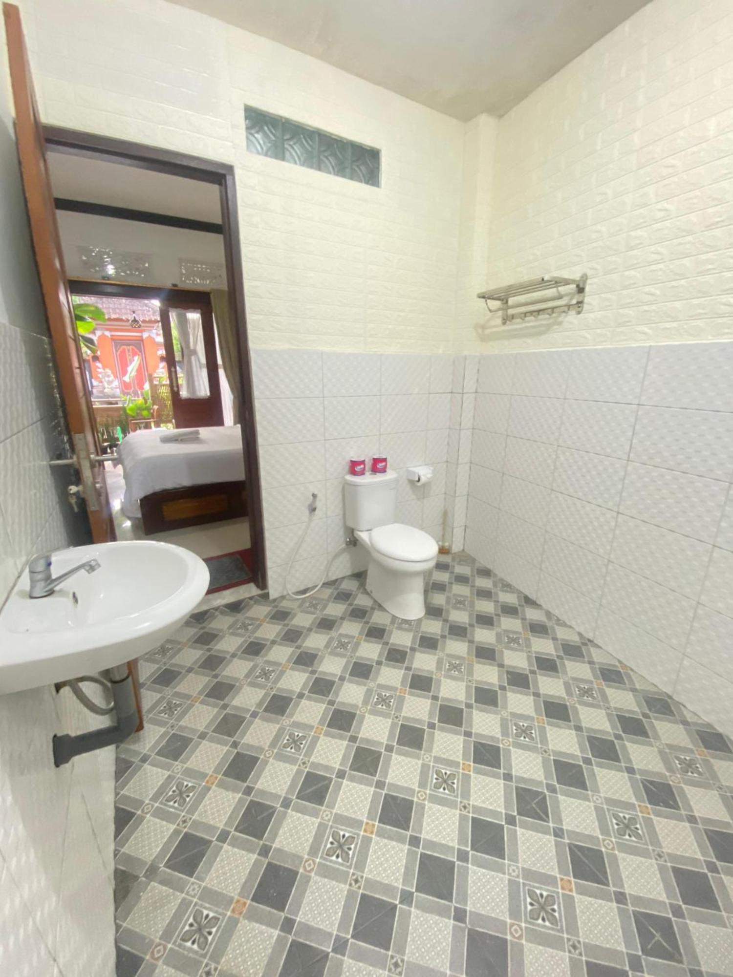 Sri Sedana Guest House ซิเดอมัน ภายนอก รูปภาพ